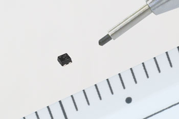 日本精工超小型LDO稳压器S-1312
