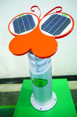 太阳能草坪灯：美化环境点亮生活(图)